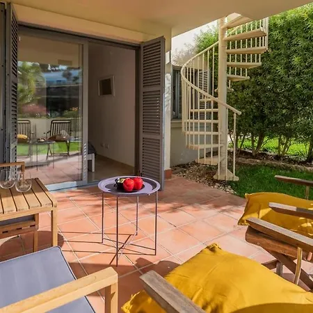 Holiday home Charming Lover's Place